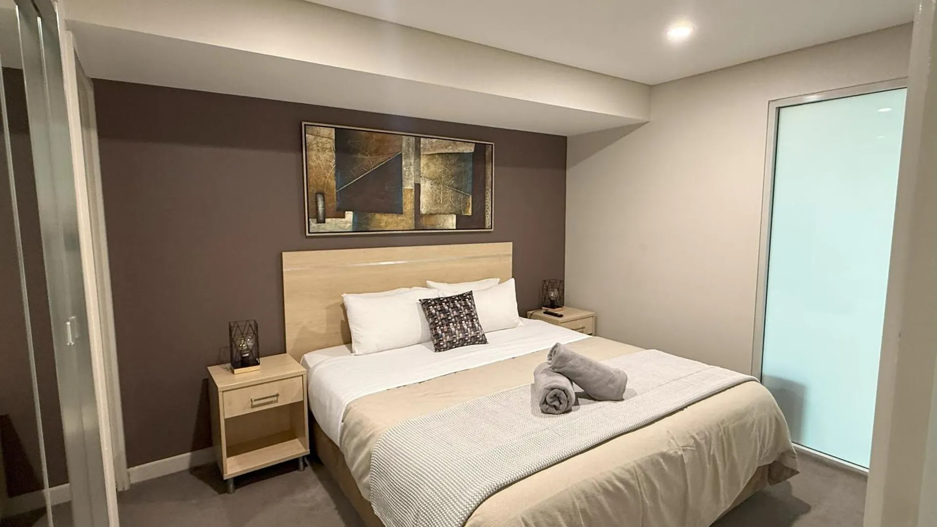 Happy Bnb At Oaks Embassy Adelaida